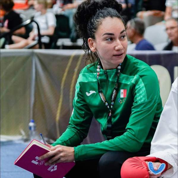 UNA ESTRATEGA SONORENSE DE KARATE SE UNE A SELECTO GRUPO DE ENTRENADORES A NIVEL MUNDIAL 